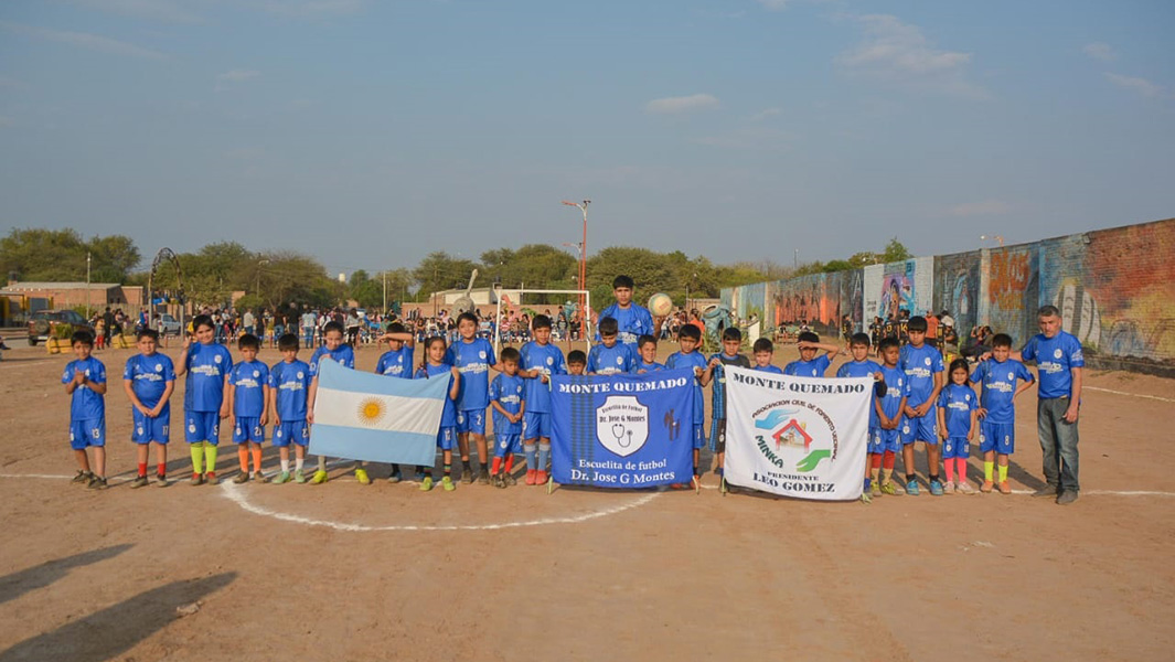 escuelita de futbol monte quemado